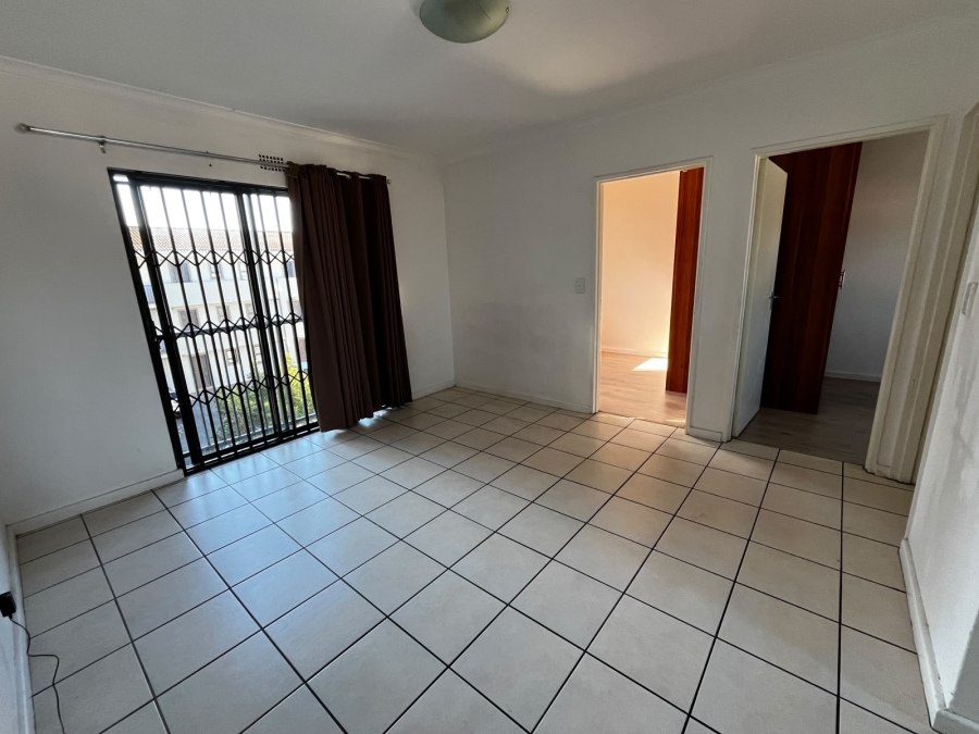 2 Bedroom Property for Sale in Grassy Park Western Cape